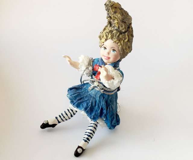 Alice in Wonderland,Christmas decor,Christmas tree ,Wonderland toy,  Handmade toy - Shop DecoRina Stuffed Dolls & Figurines - Pinkoi