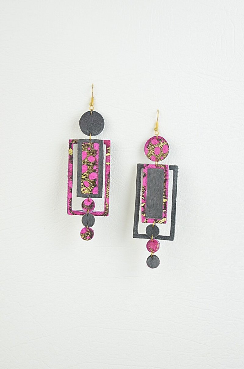 Leather Earrings in Pink, Grey & Gold Recycled Sustainable Jewellery Modern - 耳環/耳夾 - 真皮 粉紅色