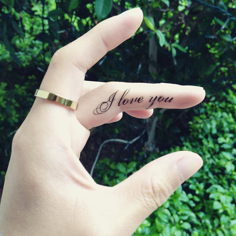 Finger Position English Word I Love You Tattoo Pattern Tattoo Sticker (2 pieces) - Temporary Tattoos - Paper Black