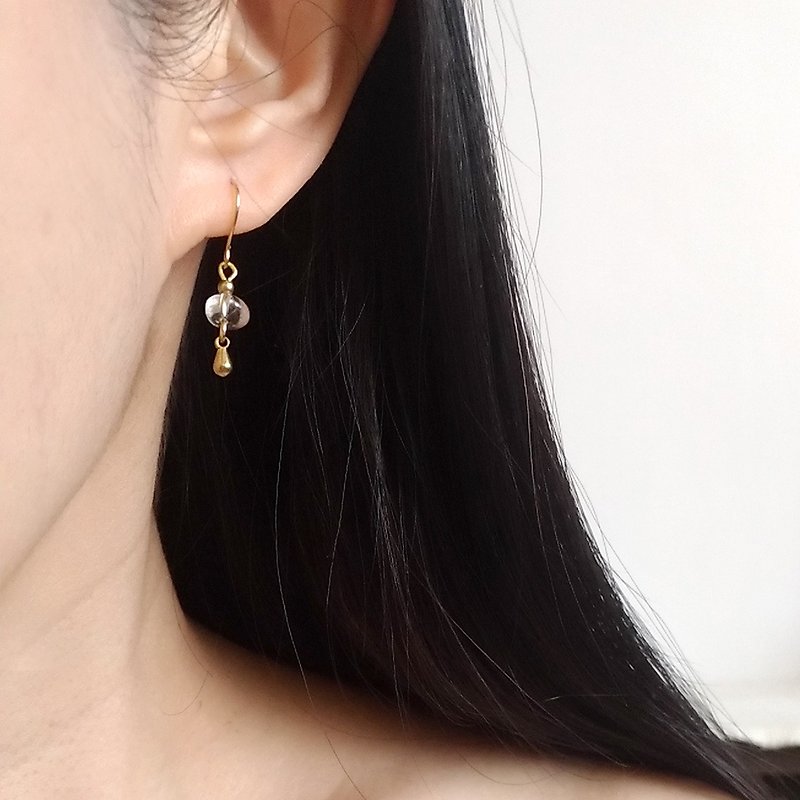 e038- smart 2- natural crystal Bronze pin clip earrings - Earrings & Clip-ons - Gemstone White