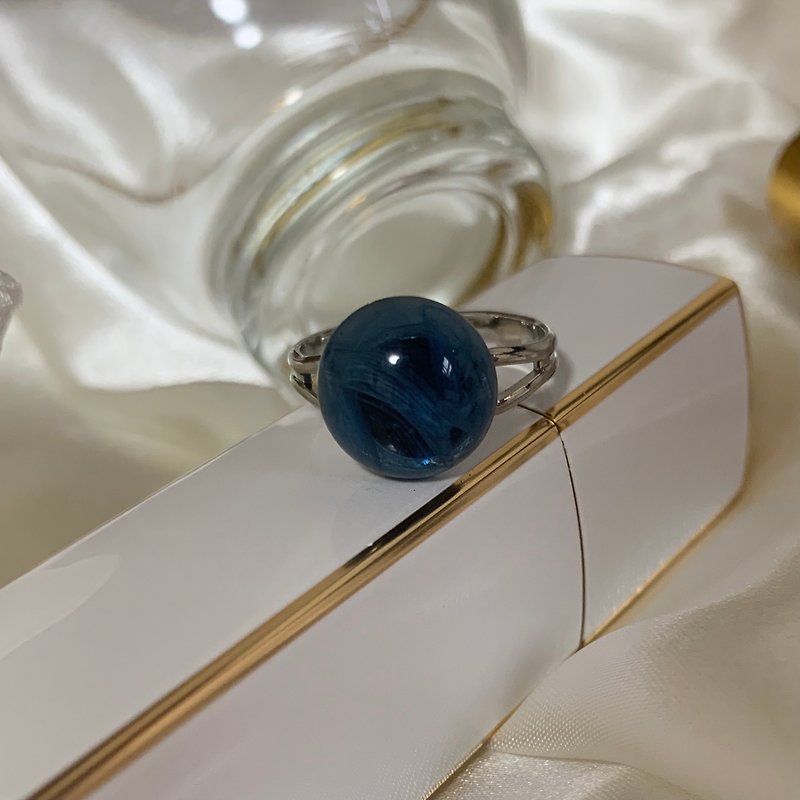 Ring made of elegant vintage glass - General Rings - Glass Blue