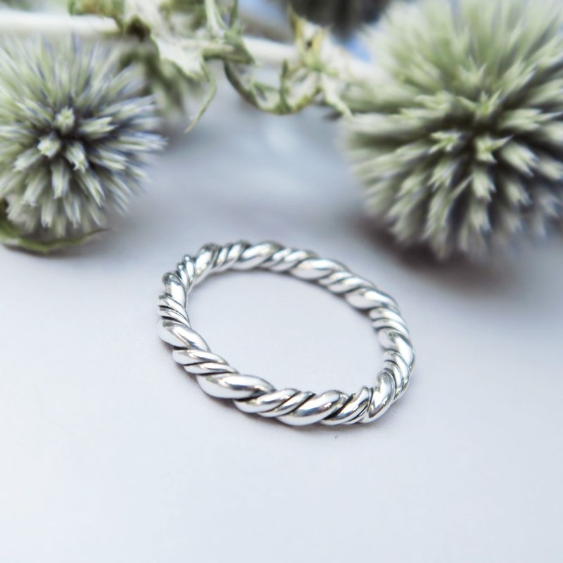 Winter limited twist twist ring-ART64 Taipei Breeze Nanshan Store-Metalworking and Silver Jewelry Experience Course - งานโลหะ/เครื่องประดับ - เงินแท้ 