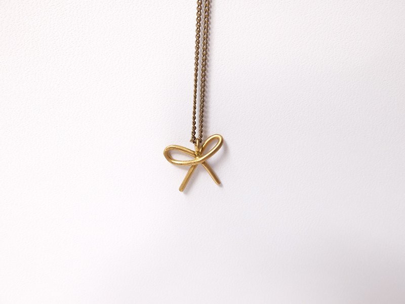 Bow Bronze necklace - Necklaces - Other Metals 