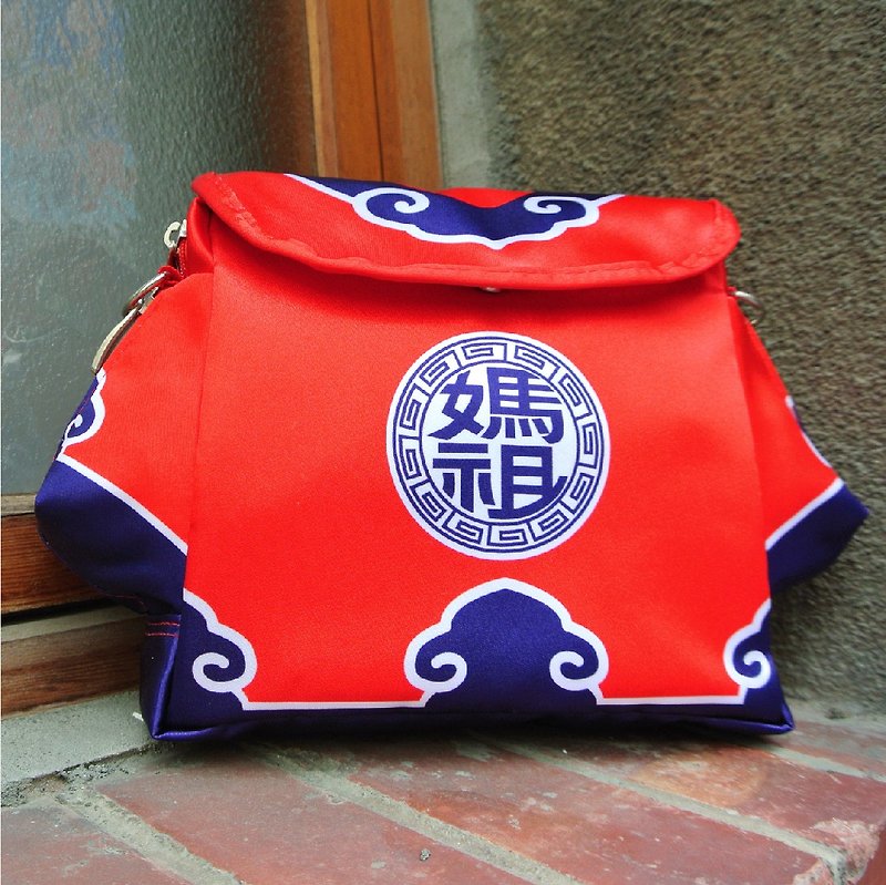 ไฟเบอร์อื่นๆ กระเป๋าแมสเซนเจอร์ สีแดง - Authentic Mazu sedan chair class clothes fashion bag (middle)