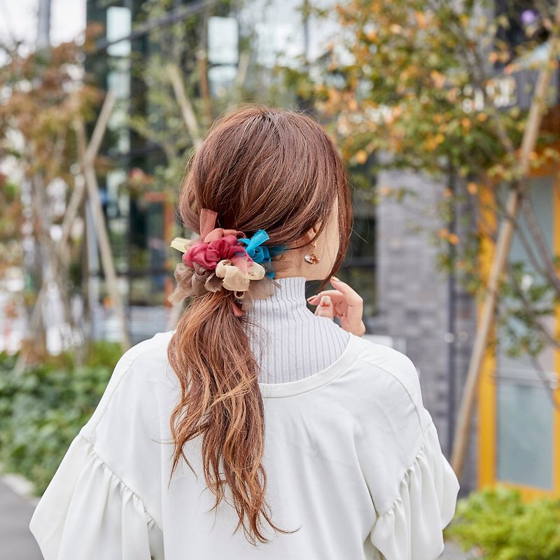 Rainbow [Autumn] | Colorful blooming scrunchie - Hair Accessories - Other Man-Made Fibers Multicolor