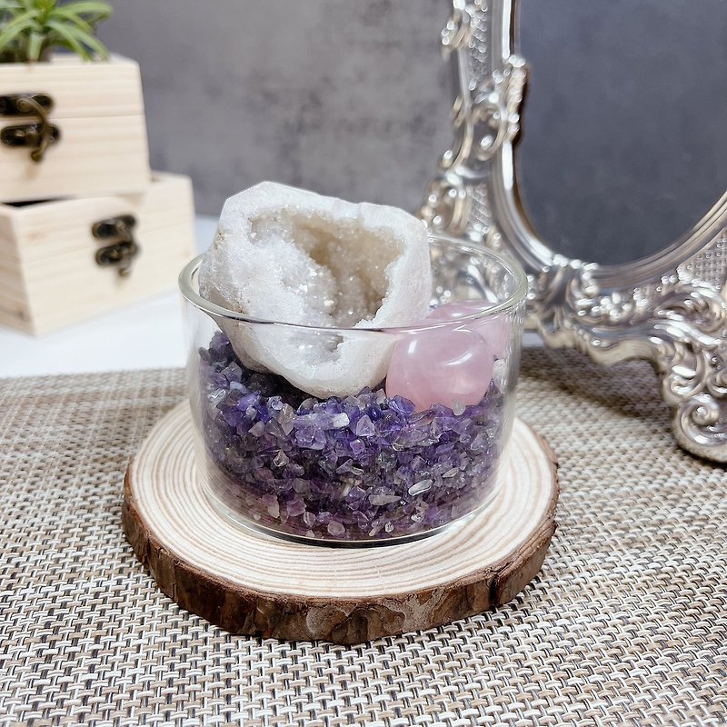 Sparkling Druzy geode ornaments - Items for Display - Crystal 