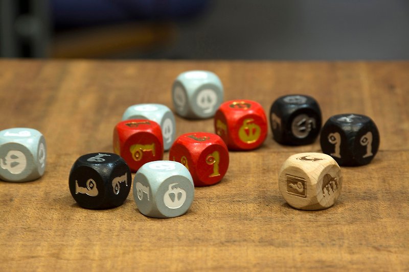 Plus buy 鬪 array table tour dice last 1 group - Other - Wood Multicolor