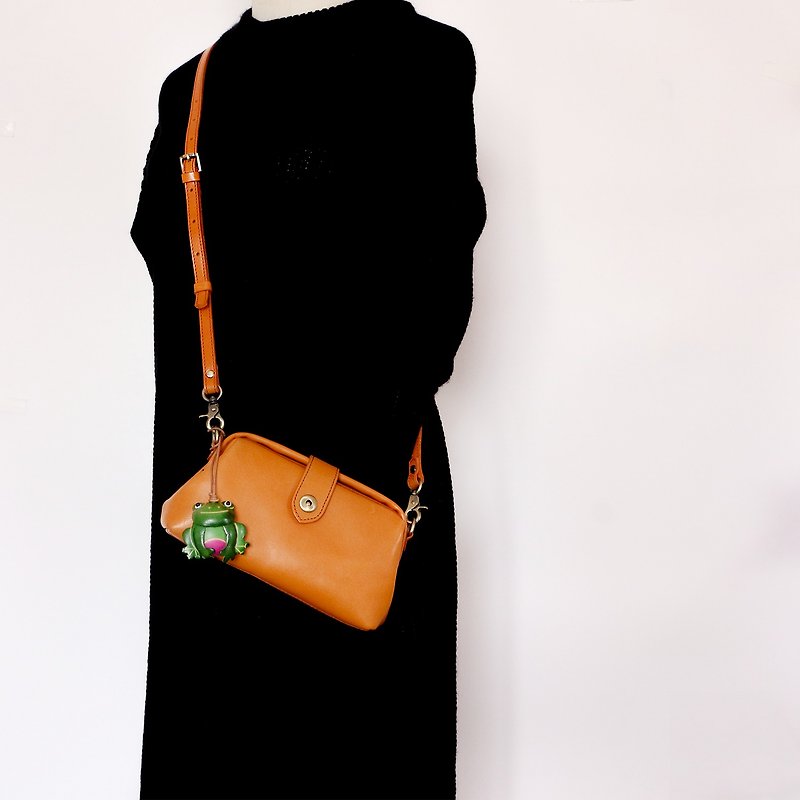 Genuine leather cowhide shoulder bag pochette bag crossbody bag - Messenger Bags & Sling Bags - Genuine Leather Multicolor