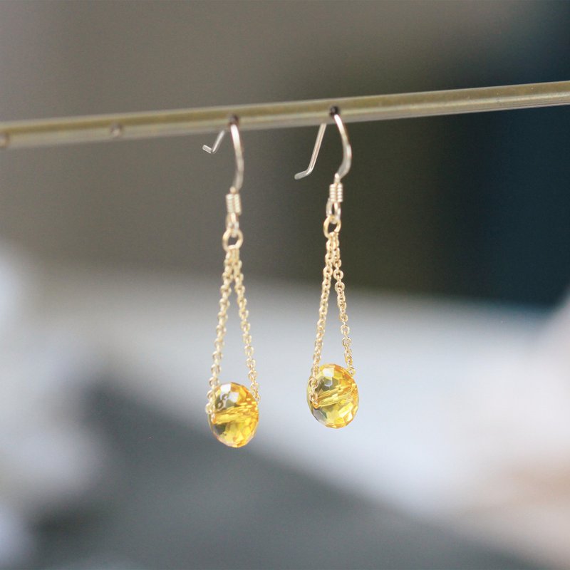 November birthstone. Lucky Citrine Simple Dangle Design Crystal Light Jewelry Long Earrings Birthday Gift - ต่างหู - ไข่มุก สีเหลือง