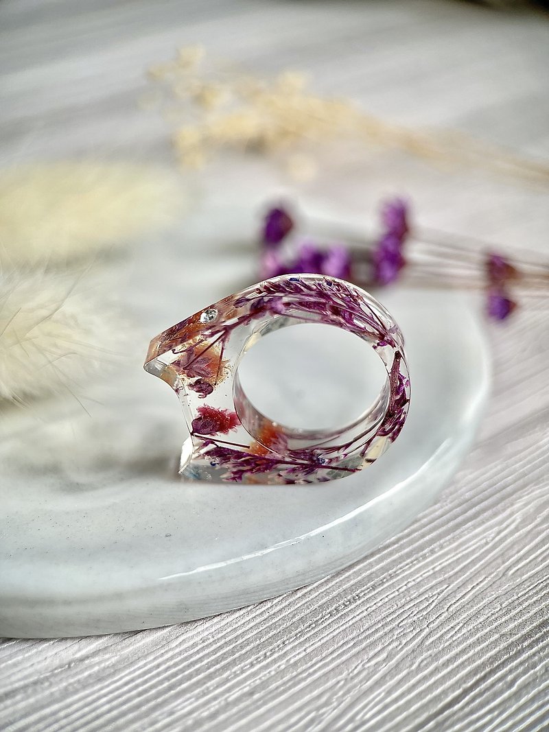 【กล่องของขวัญวาเลนไทน์】 Purple-Red-Orange flowers ring, Resin jewelry, Cat ears - General Rings - Plants & Flowers Purple