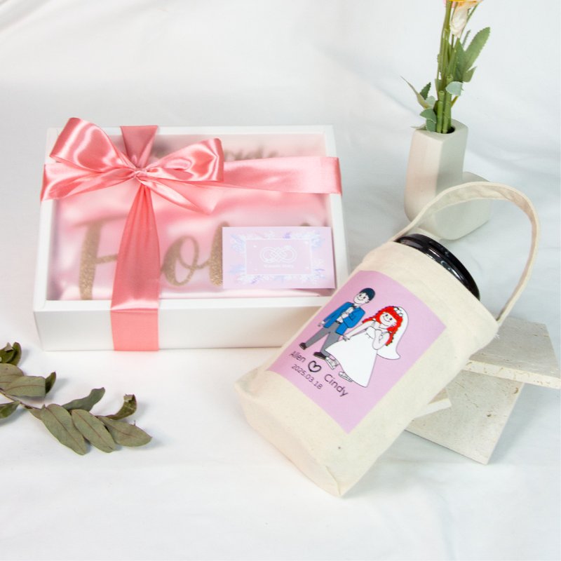 [Customized Wedding Dressing Robe Gift Box] Eco-Friendly Cup Bag Gift Box - Dressing Robe + Beverage Bag - Loungewear & Sleepwear - Other Man-Made Fibers White