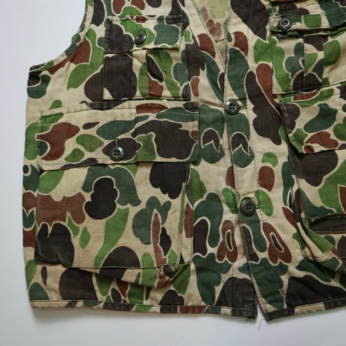 70s SAFTBAK Camo Hunting Vest Camo Hunting Vest - Shop fujibird