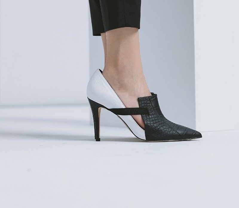 Bandage splicing slash fine with pointed ankle boots black and white - High Heels - Genuine Leather Black