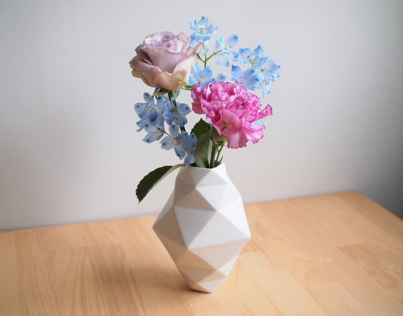origami花瓶　ホワイト - 花瓶/花器 - 陶 白色