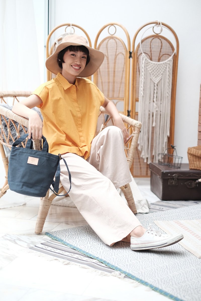 MAKROOD - cotton high waist trousers (beige) - กางเกงขายาว - ผ้าฝ้าย/ผ้าลินิน สีกากี