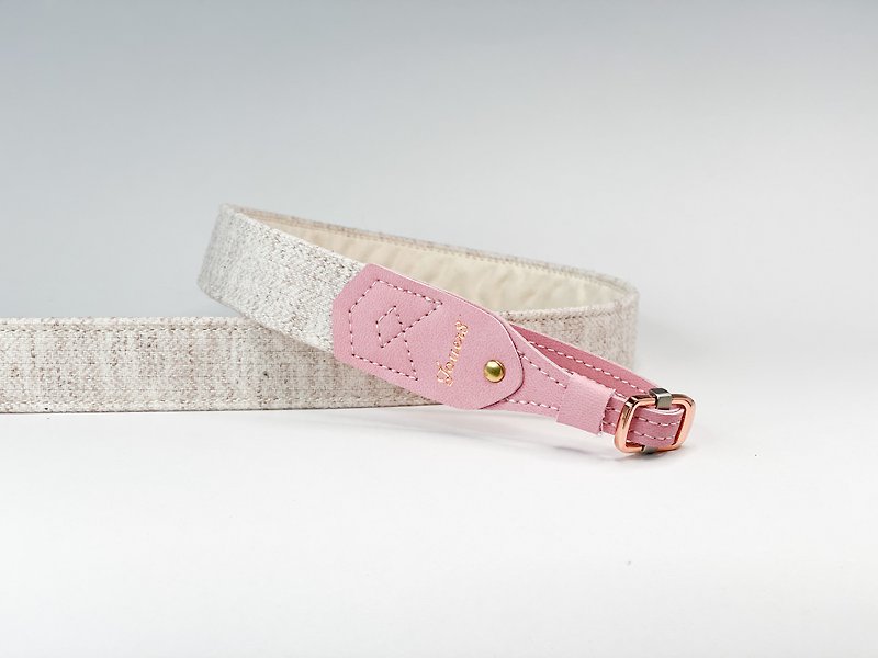 Camera strap - 2.5cm pressure relief - Diane - pure and elegant - gentle touch coat wool - Lanyards & Straps - Cotton & Hemp 