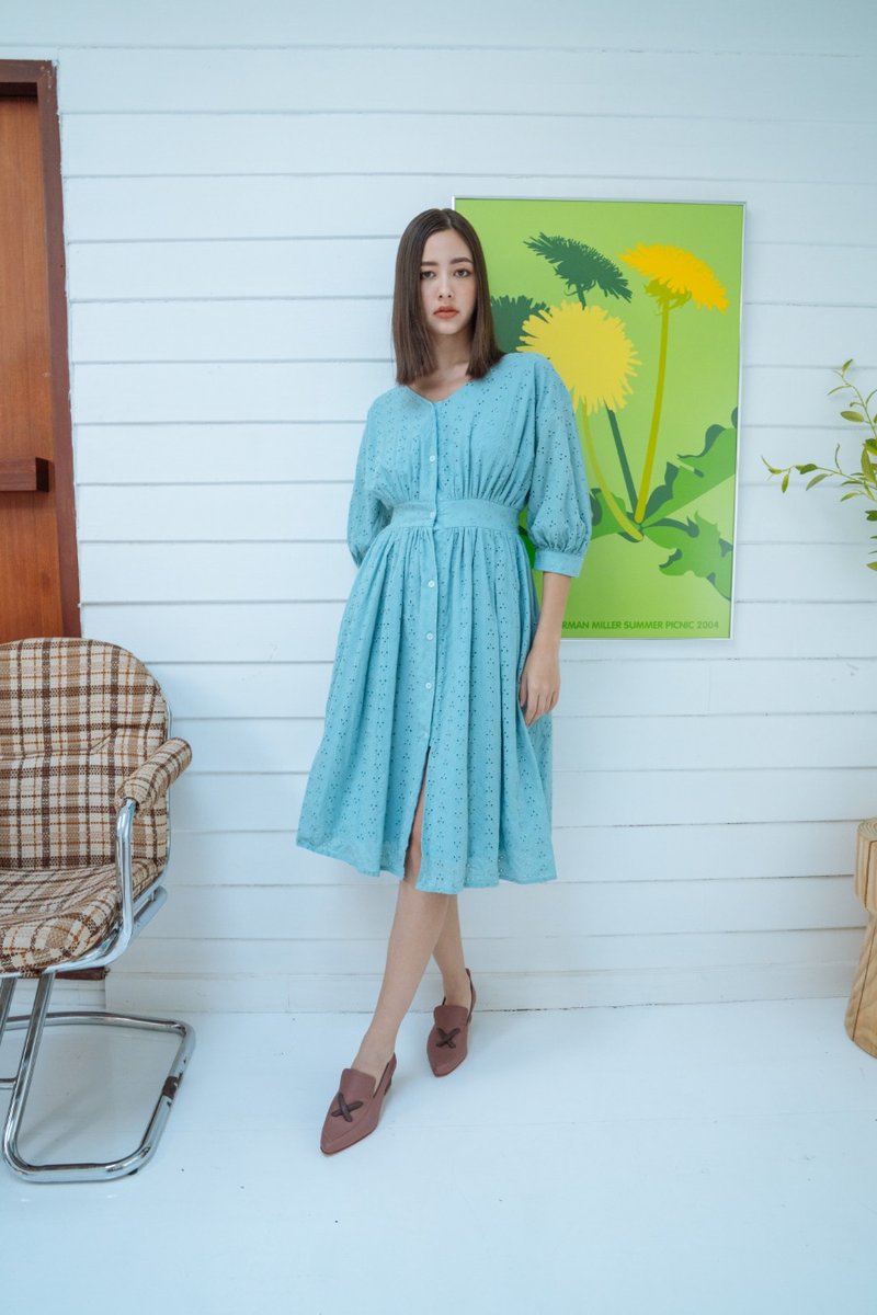 【Off-Season Sales】Flower embroidery dress (Blue) - One Piece Dresses - Cotton & Hemp Blue