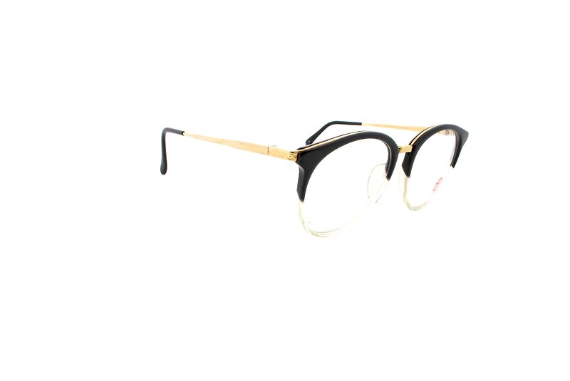 You can purchase plain/degree lenses Alain Delon 2870 80's antique glasses - กรอบแว่นตา - พลาสติก สีดำ