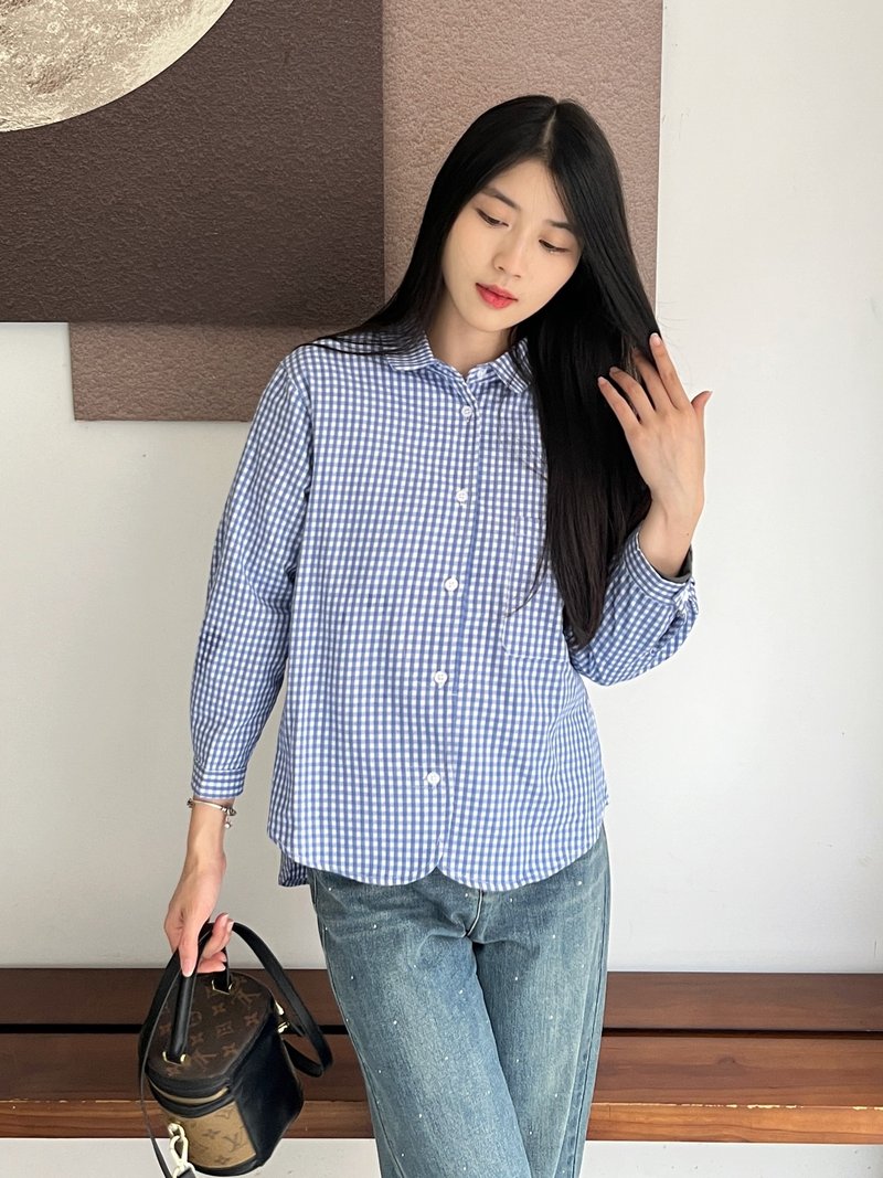 Collar plaid single-breasted long-sleeved shirt - เสื้อเชิ้ตผู้หญิง - ผ้าฝ้าย/ผ้าลินิน 