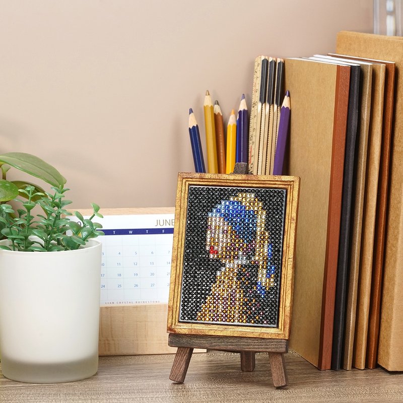 Rhinestone Craft - 微型水晶鑽名畫系列 - 戴珍珠耳環的少女 - 擺飾/家飾品 - 其他材質 藍色