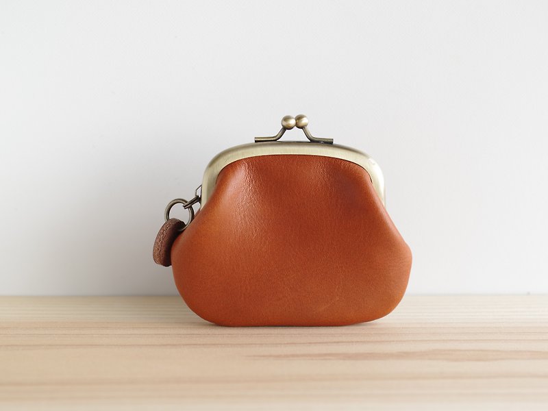 Limited [Camel × wasabi] Nume leather purse - Coin Purses - Genuine Leather Brown