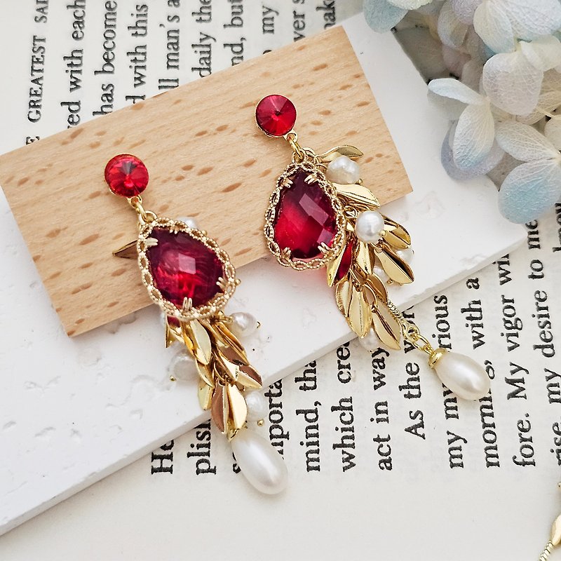 This is My Tenderness x Ruby - Clip Earrings Pin Earrings Stainless Steel Earrings - ต่างหู - ไข่มุก สีแดง