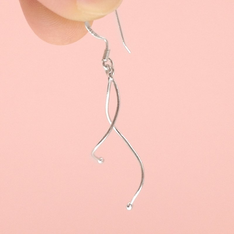 Hot wavy sterling silver earrings/ear pins/ Clip-On(pair)---pretty and cute - Earrings & Clip-ons - Sterling Silver Silver