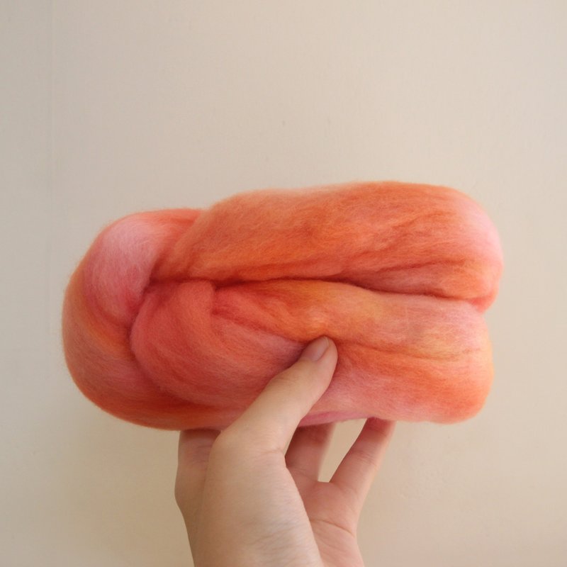 Hand dyed wool strips peach - Knitting, Embroidery, Felted Wool & Sewing - Wool 