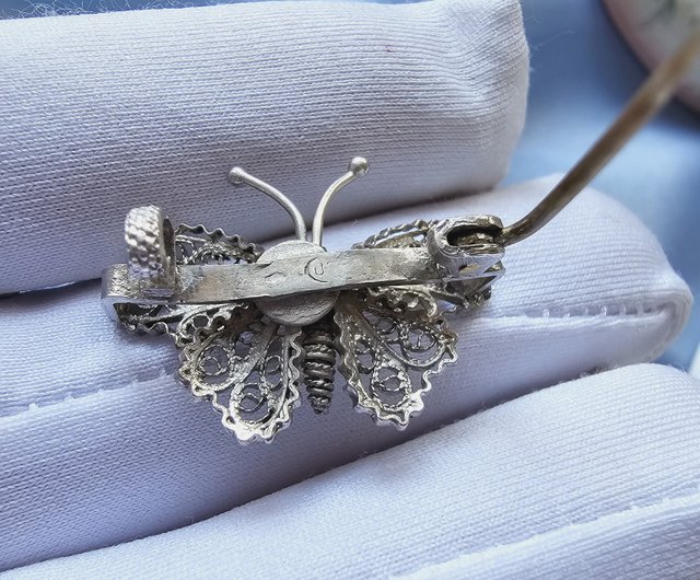 Cannetille Filigree Butterfly Pin – Stacey Fay Designs