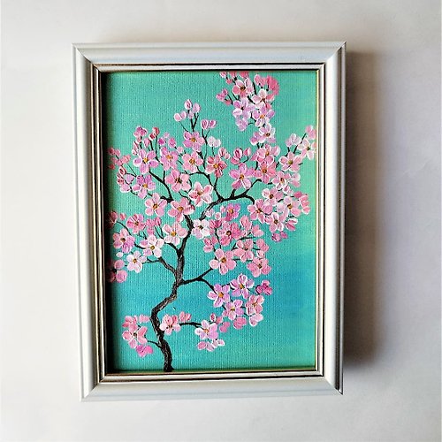 Artpainting 櫻花是一件藝術品。原畫與櫻花。用櫻花裝飾牆壁