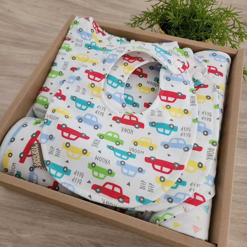 Five-piece set of full moon gift color car car knitted cotton most practical items exclusive handmade - Baby Gift Sets - Cotton & Hemp Multicolor