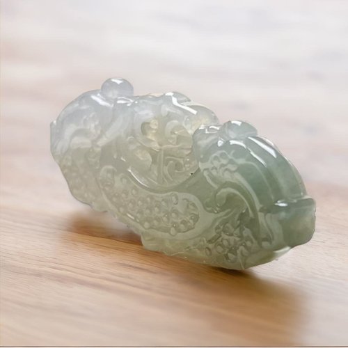 瓔珞翡翠 冰種飄綠翡翠古龍雲紋牌 | 天然緬甸玉翡翠A貨 | 送禮