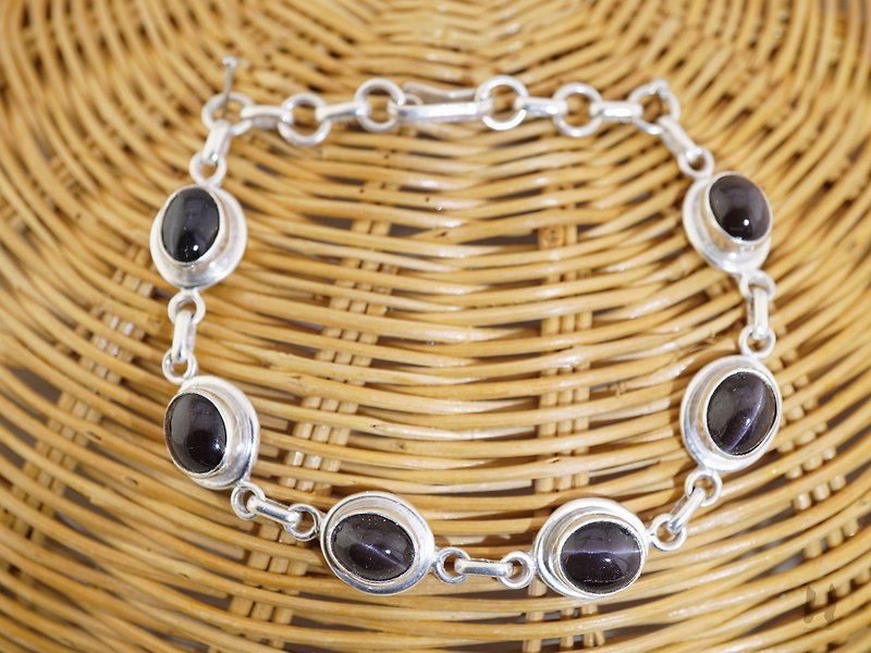 Gemstone Bracelets Black - Natural Sillimanite Cat's Eye Sterling silver chain link bracelet Oval cabochon