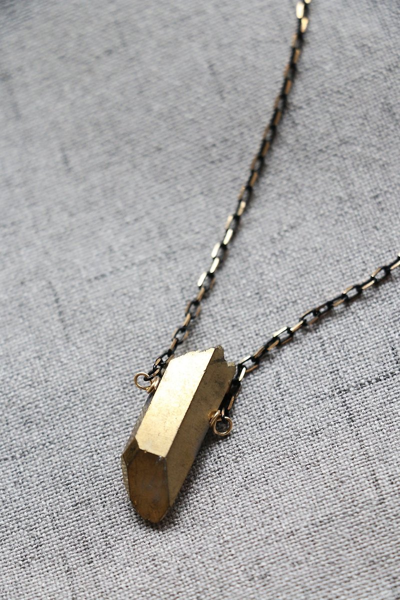 Titanium quartz necklace - natural crystal necklace - men necklace - สร้อยคอ - เครื่องเพชรพลอย สีทอง