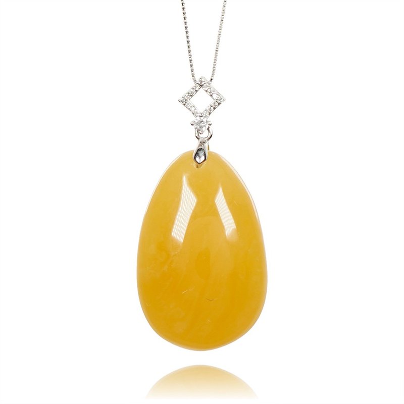 Cloudy Amber Tear Drop Amber 6.4g Pendant - สร้อยคอ - เครื่องประดับพลอย หลากหลายสี