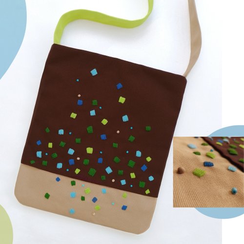 Aden’s ma 12x14 inch tote. Fun and original with hand-stitched design with felt and beads