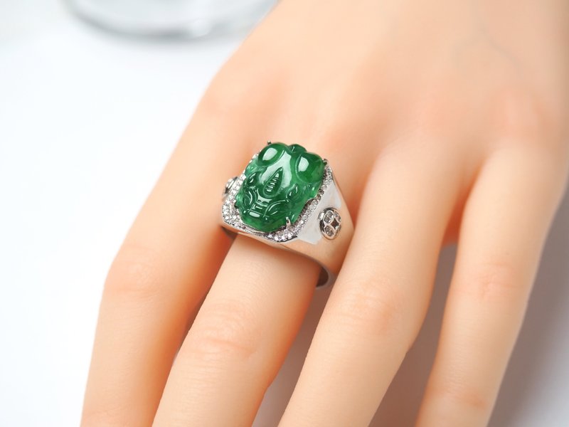 Auspicious beasts welcome the spring | Ice green jadeite Pixiu | Natural grade A jadeite ring - General Rings - Jade Green