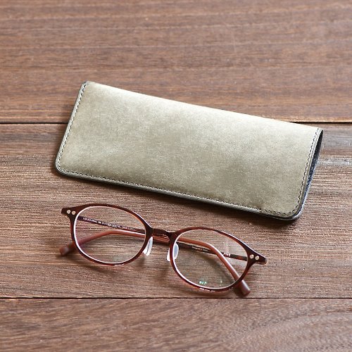 Zuijin Glasses Case Calmo Eyeglass Case Calmo Slim Glasses Case Animal  Print - Shop PALAS & DÉCORÉ LUONNOS Other - Pinkoi