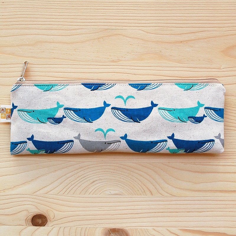鯨魚噴水拉鏈寬版筷袋 - 筷子/筷架 - 棉．麻 藍色