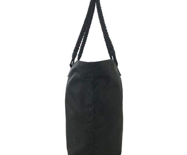 日本直送 名牌中古包 】PRADA プラダ トライアングルロゴ ナイロン