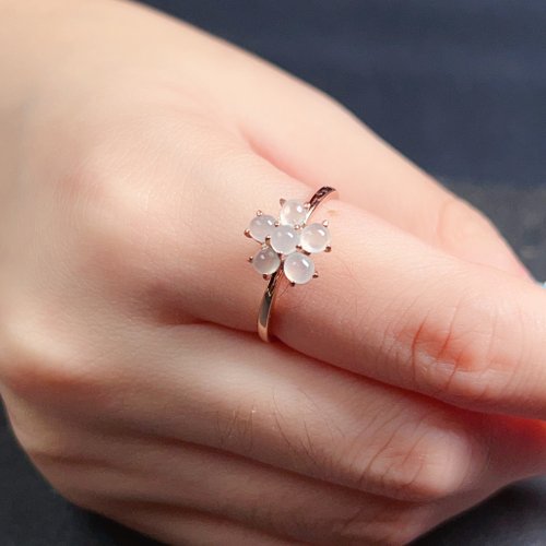 瓔珞珠寶盒 E.L.Jewelry Box 冰種翡翠蛋面花花設計款戒指 925純銀 | 天然緬甸玉A貨翡翠 |送禮