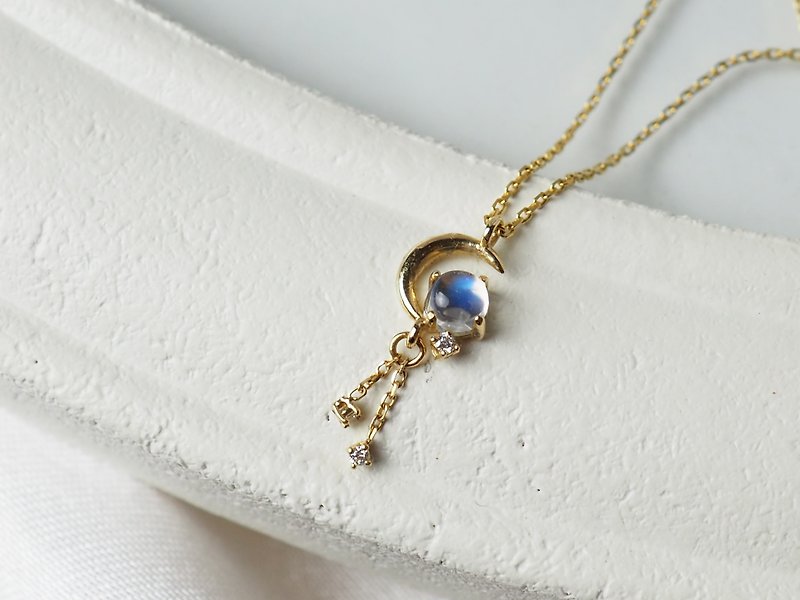 10K Little Lady Model||Quiet Summer Night||Sri Lanka Blue Moonlight Diamond Golden Tassel Very Fine Clavicle Chain - สร้อยคอทรง Collar - เครื่องเพชรพลอย สีทอง