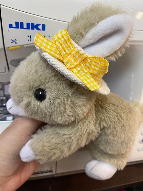Avondream 手創小舖 Q2-手工寵物生日帽子寵物髮飾頭套兔兔牽繩衣配件兔子花圈-仿草帽