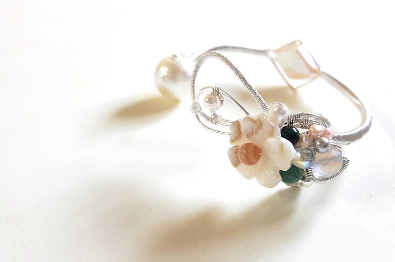 Sea and natural flowers of the romantic bracelet - Bracelets - Paper White