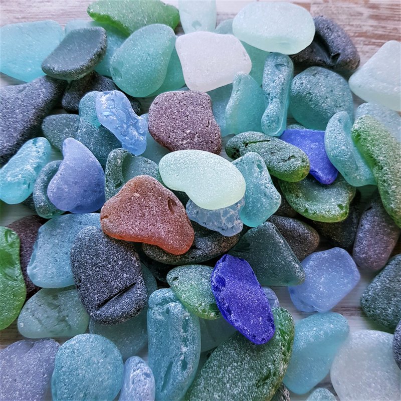 Large sea glass. Real sea glass. 1 pound (450 gram) - อื่นๆ - แก้ว หลากหลายสี