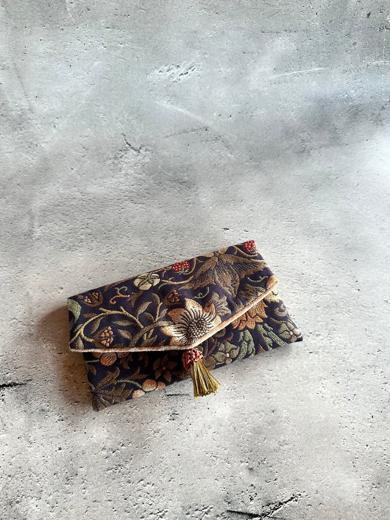 可當塔羅牌袋使用的手工日式袱紗　William Morris fabric - 化妝包/收納袋 - 其他材質 