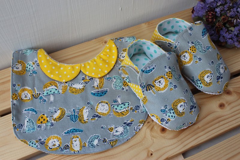 Cute little hedgehog gray + yellow full moon ceremony births ceremony baby bibs shoes + - รองเท้าเด็ก - วัสดุอื่นๆ หลากหลายสี