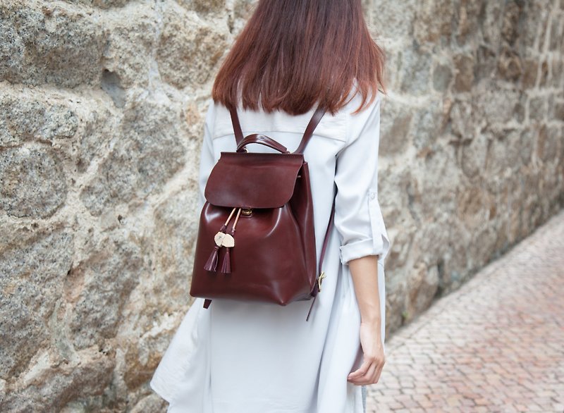 Mini Two-ways Backpack  Leather / Backpack / Reddish Brown / Shoulder Bag / - กระเป๋าแมสเซนเจอร์ - หนังแท้ 