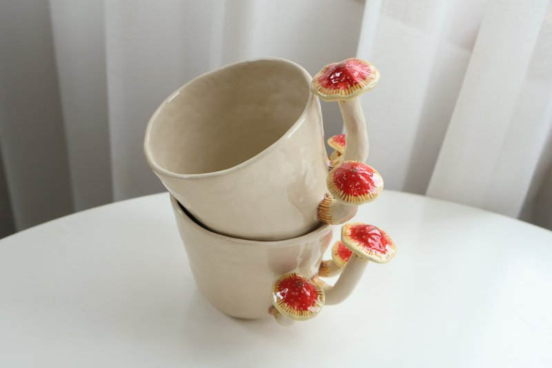 Mushroom Cup - 其他 - 陶 紅色