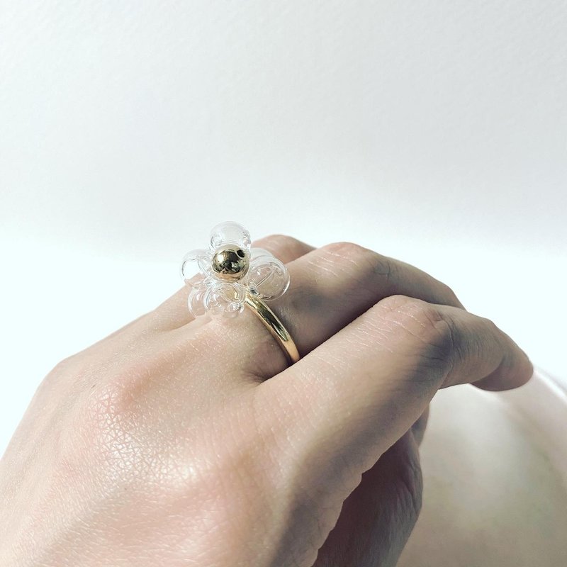 Glass Bubbles with Brass Ring - แหวนทั่วไป - แก้ว สีใส